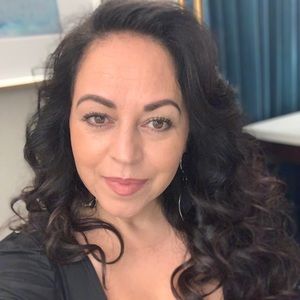 Meet your Posher, Araceli